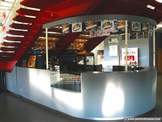 hall bar salle intérieur Antarès Le Mans