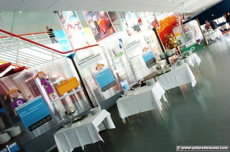 hall salle intérieur Antarès Le Mans