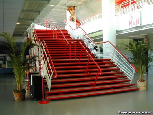 hall salle intérieur Antarès Le Mans